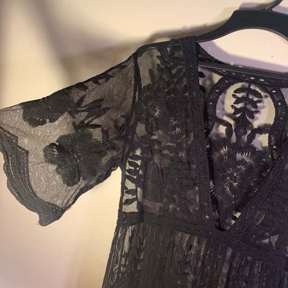 🧿 Cover up crochet Dress - NWOT - Picture 3 of 6